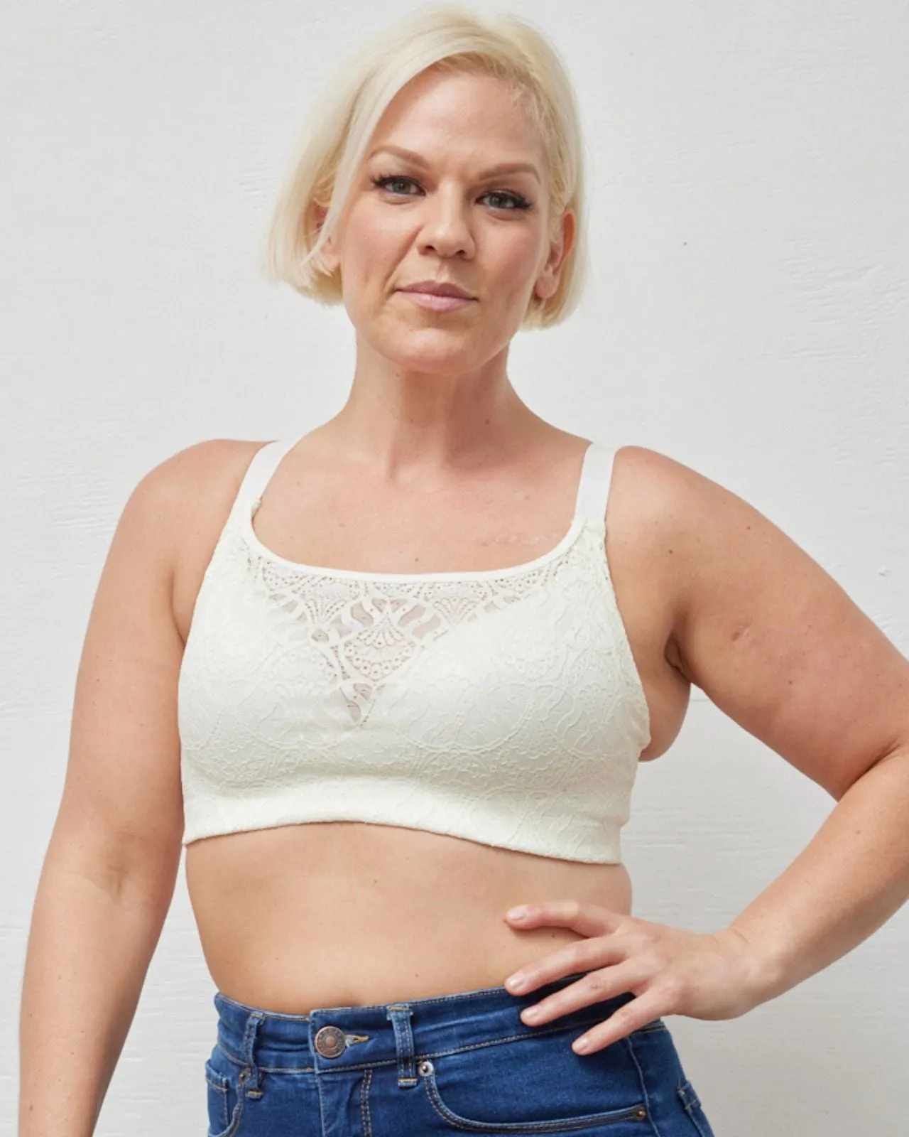 Carrie Pocketed Lace Molded Cup Bra